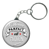 Porte-clés badge L'homme parfait est Médecin -Réf PC1030