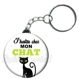 Porte-clés badge J'habite chez mon chat -Réf PC1116