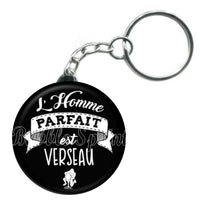 Porte-clés badge L'homme parfait est Verseau-Réf PC897